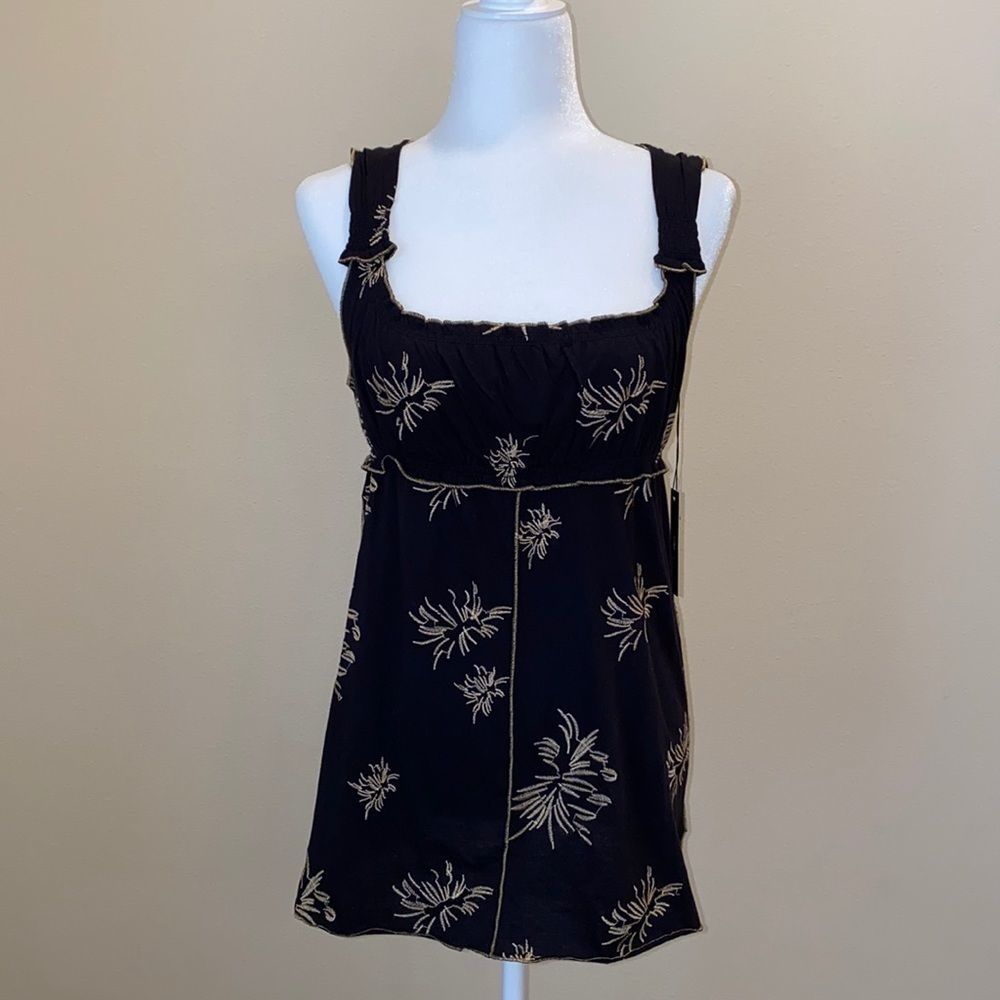 NWT BCBG Black Cornsilk Sleeveless Top M